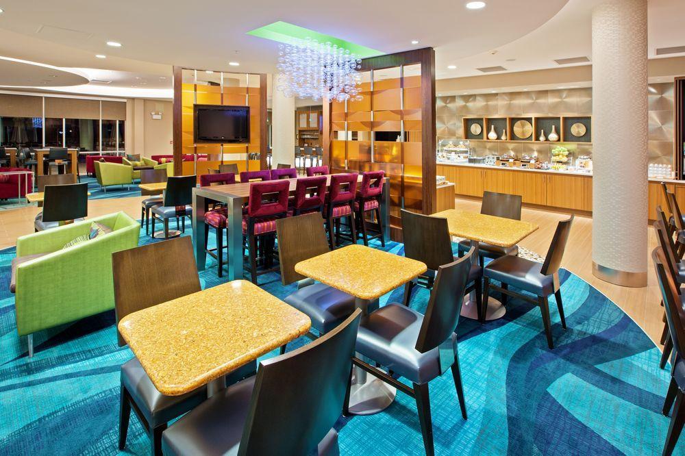 Springhill Suites By Marriott Downtown Chattanooga/Cameron Harbor Exteriör bild