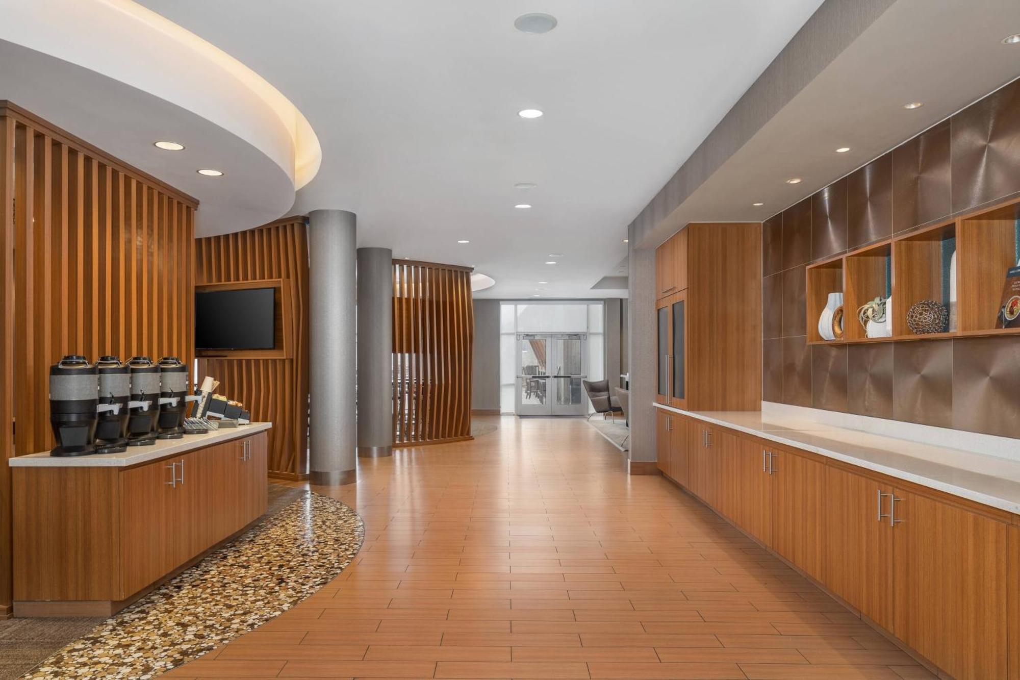 Springhill Suites By Marriott Downtown Chattanooga/Cameron Harbor Exteriör bild