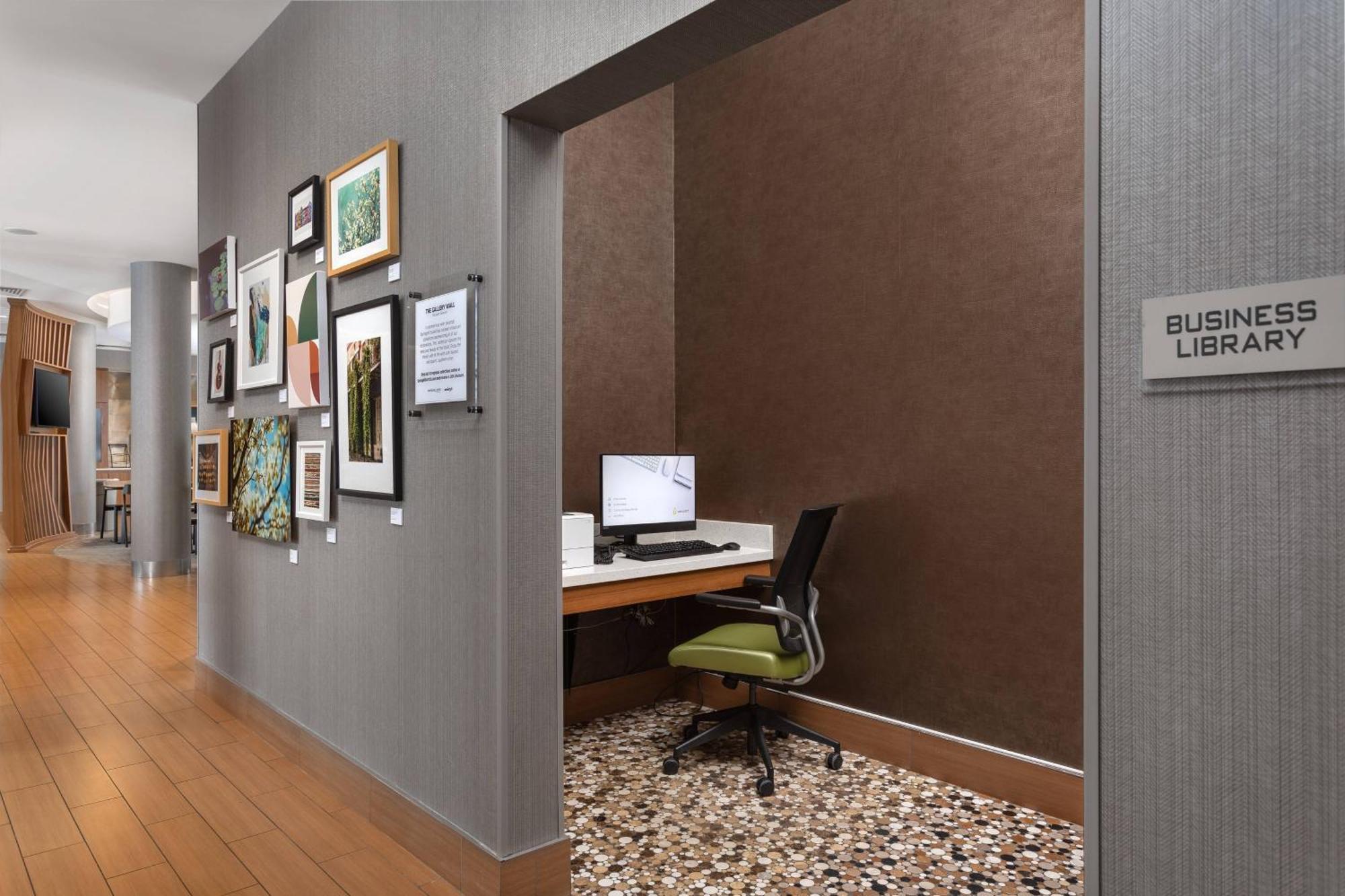 Springhill Suites By Marriott Downtown Chattanooga/Cameron Harbor Exteriör bild