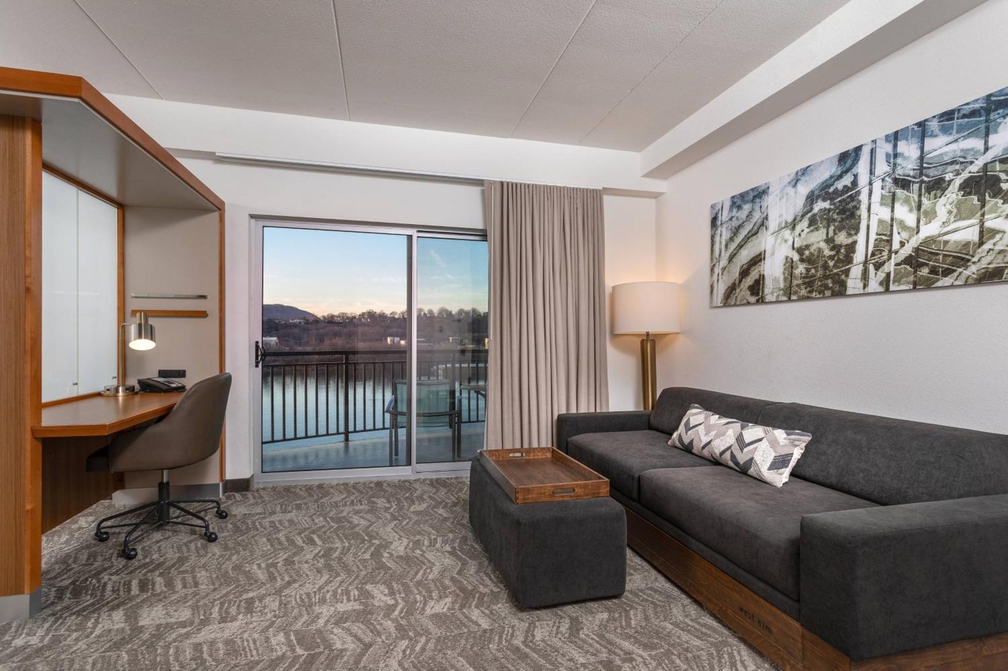 Springhill Suites By Marriott Downtown Chattanooga/Cameron Harbor Exteriör bild