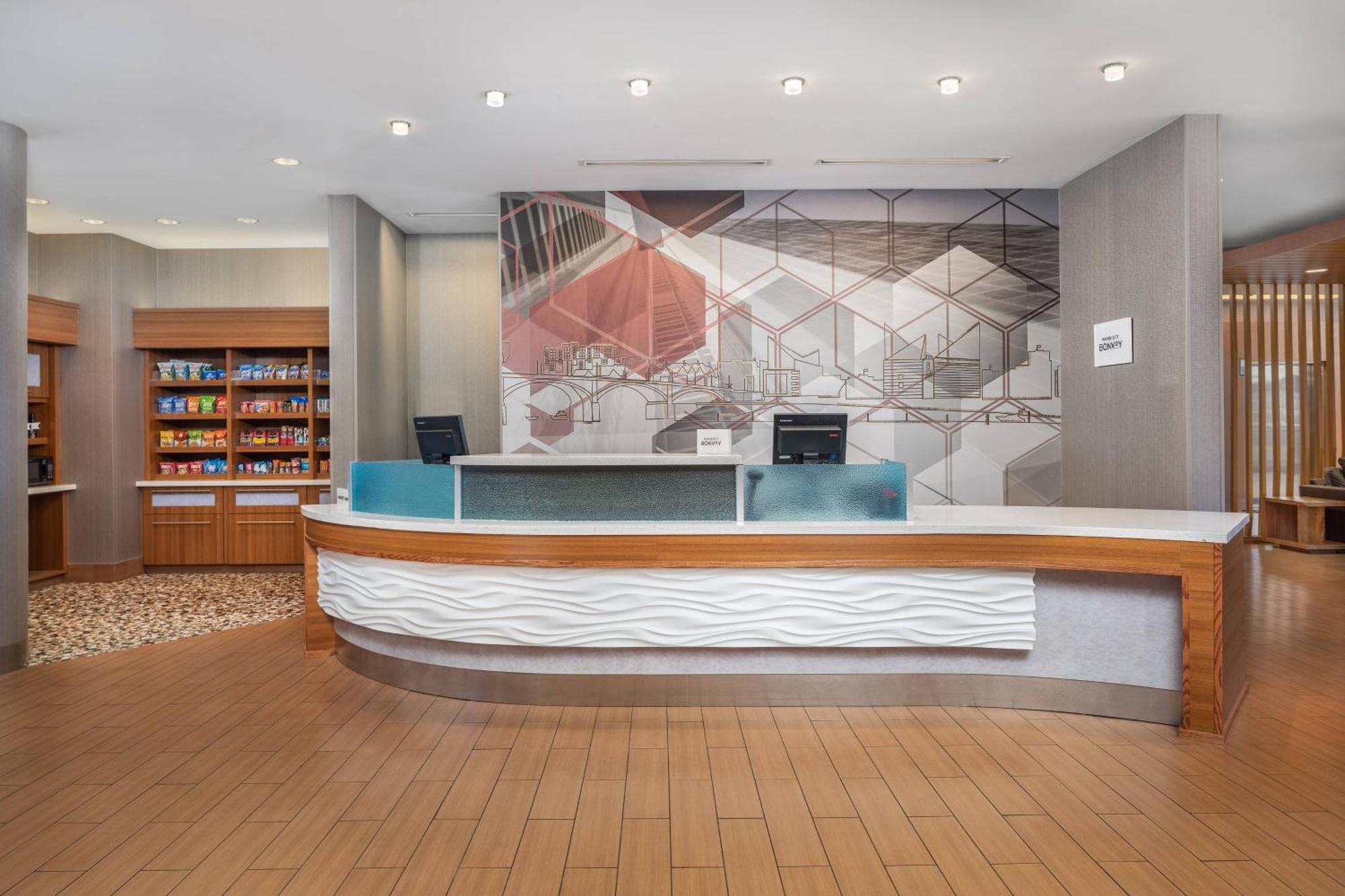 Springhill Suites By Marriott Downtown Chattanooga/Cameron Harbor Exteriör bild